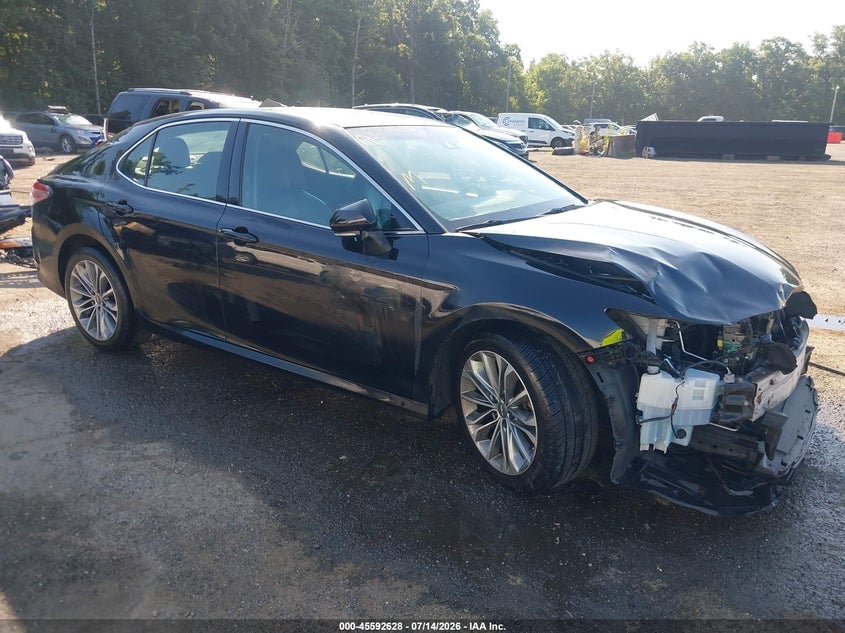 2018 TOYOTA CAMRY XLE | 4T1B11HK1JU026484 | UPCARS