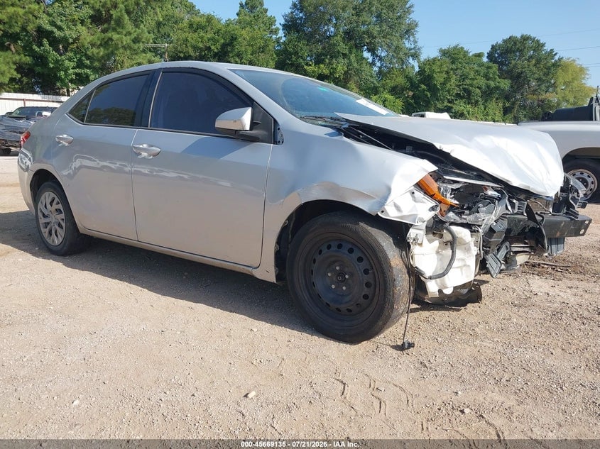 2018 TOYOTA COROLLA LE | 5YFBURHE4JP846236 | UPCARS