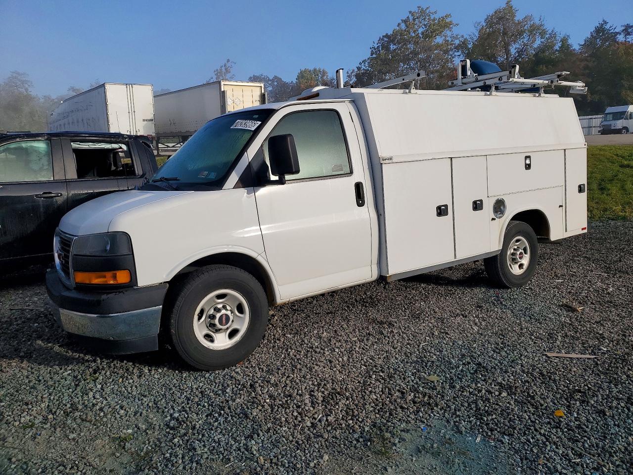 2018 GMC SAVANA CUTAWAY G3500 | 1GD07RFG8J1191047 | UPCARS