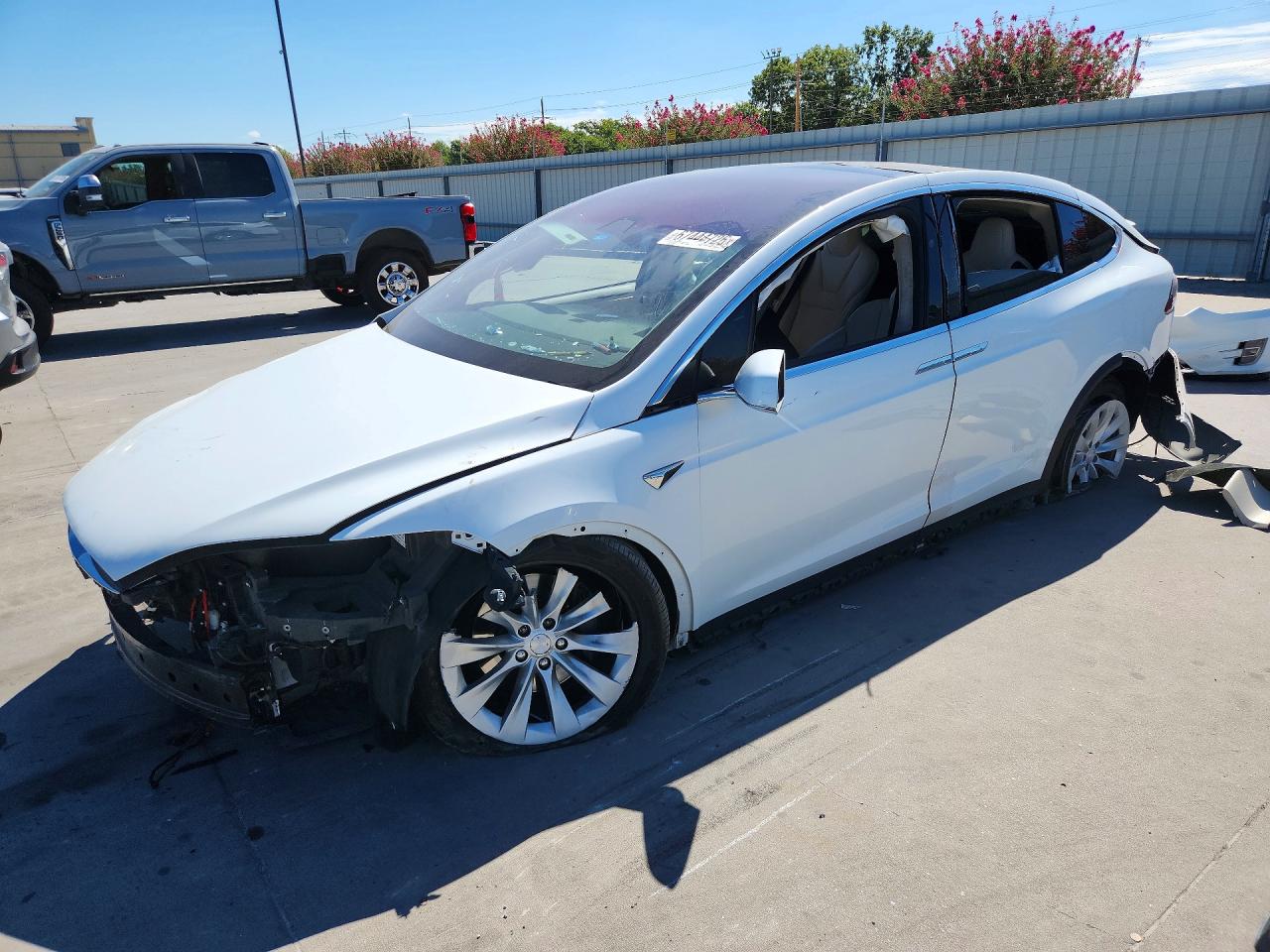 2018 TESLA MODEL X | 5YJXCBE23JF121863 | UPCARS