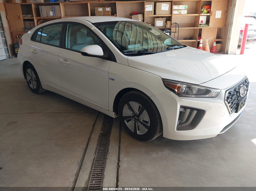 2020 HYUNDAI IONIQ HYBRID BLUE | KMHC65LC3LU233071 | UPCARS