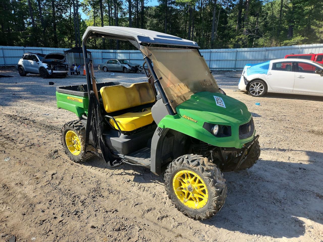 2020 JOHNDEERE GATOR JOHN DEERE XUV560E UTILITY VEHICLE | 1M0560EAAKM021973 | UPCARS