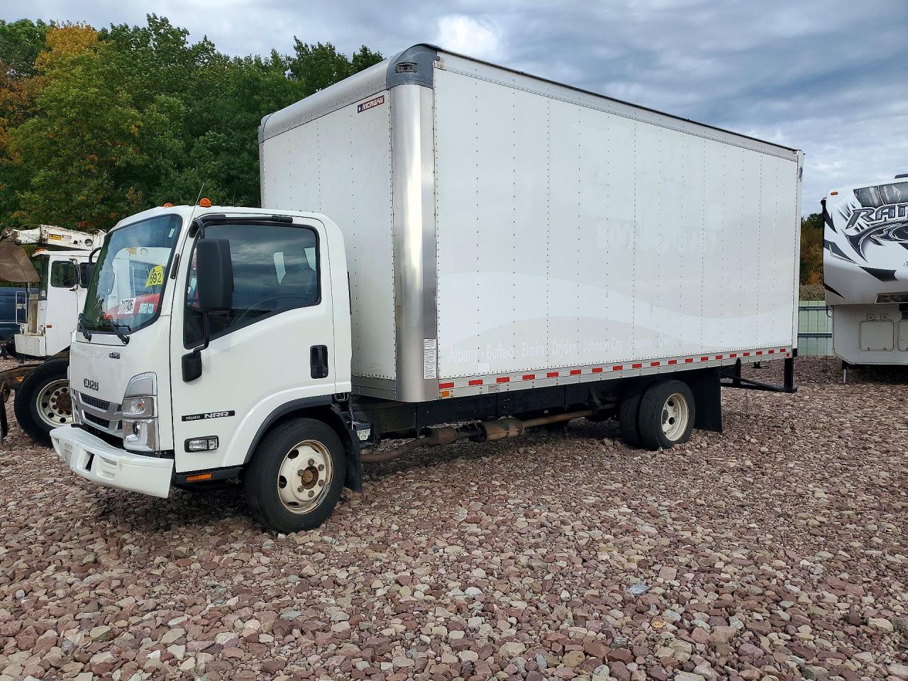 2025 ISUZU NRR BOX TRUCK | 54DE5W1D3SSR01197 | UPCARS