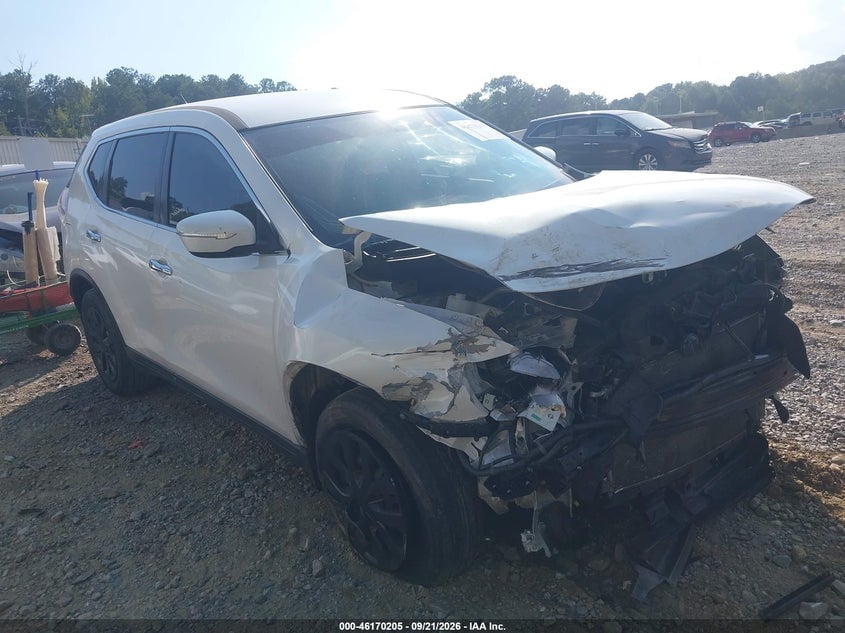 2014 NISSAN ROGUE S | 5N1AT2MT2EC774117 | UPCARS