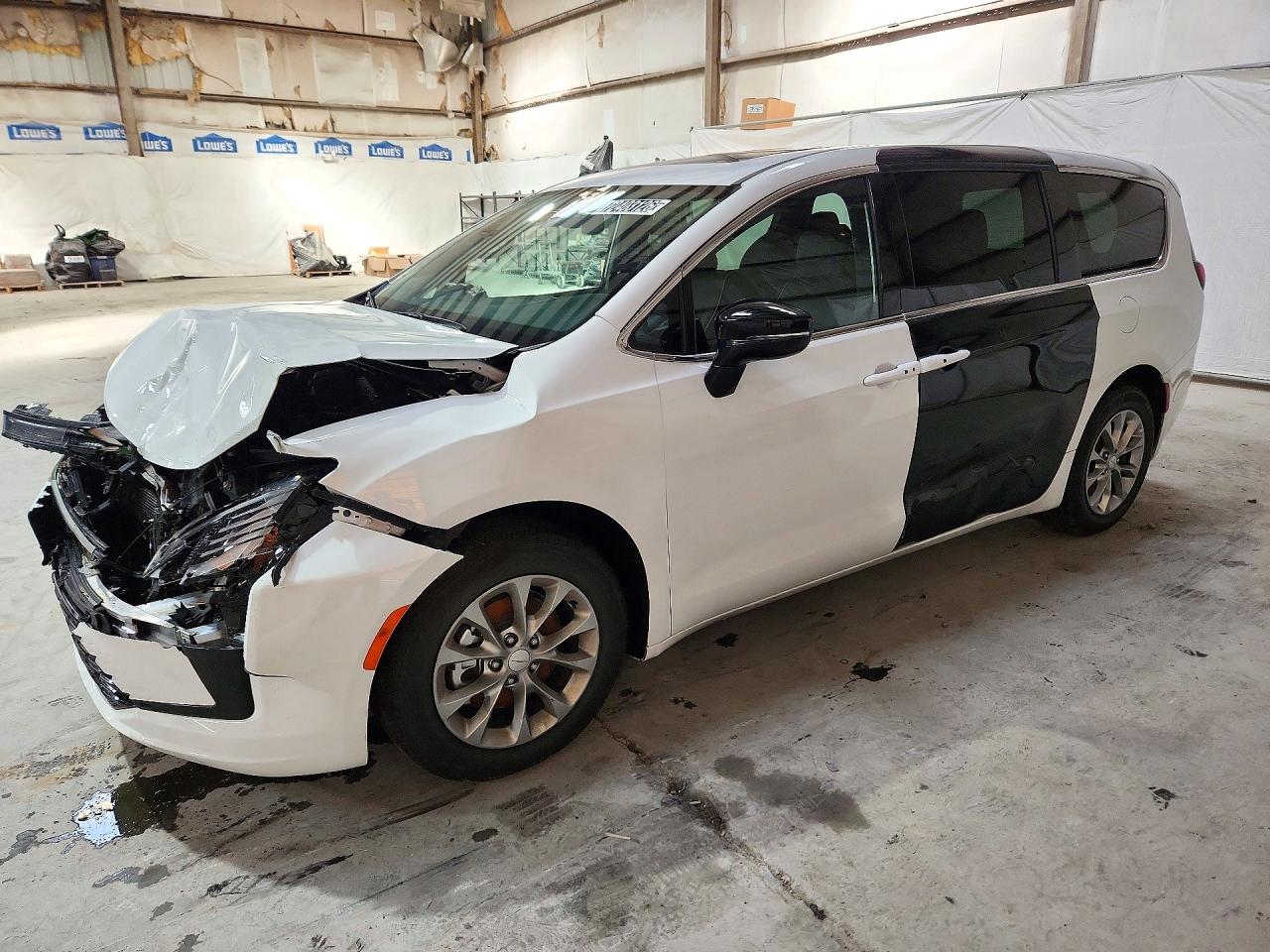 2027 CHRYSLER PACIFICA LIMITED | 2C4RC1GG6VR561064 | UPCARS