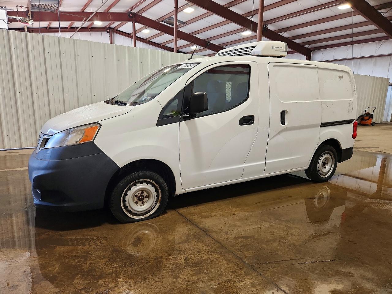 2015 NISSAN NV S | 3N6CM0KNXFK734394 | UPCARS