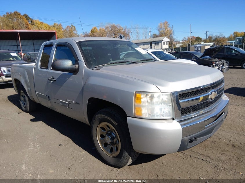 2011 CHEVROLET SILVERADO 1500 LS | 1GCRKREA1BZ378737 | UPCARS