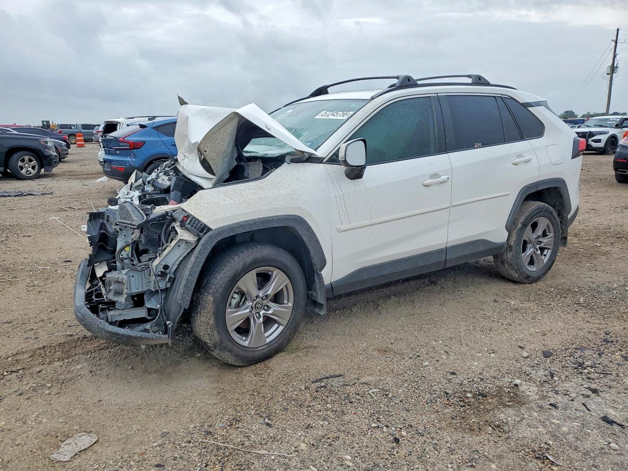 2022 TOYOTA RAV4 XLE | 2T3W1RFV2NC201577 | UPCARS