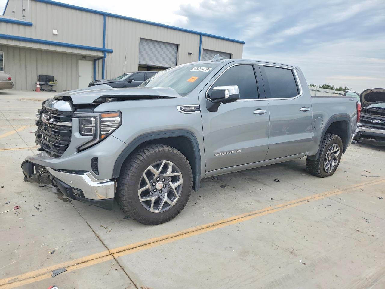 2024 GMC SIERRA K1500 SLT | 3GTUUDED3RG317157 | UPCARS