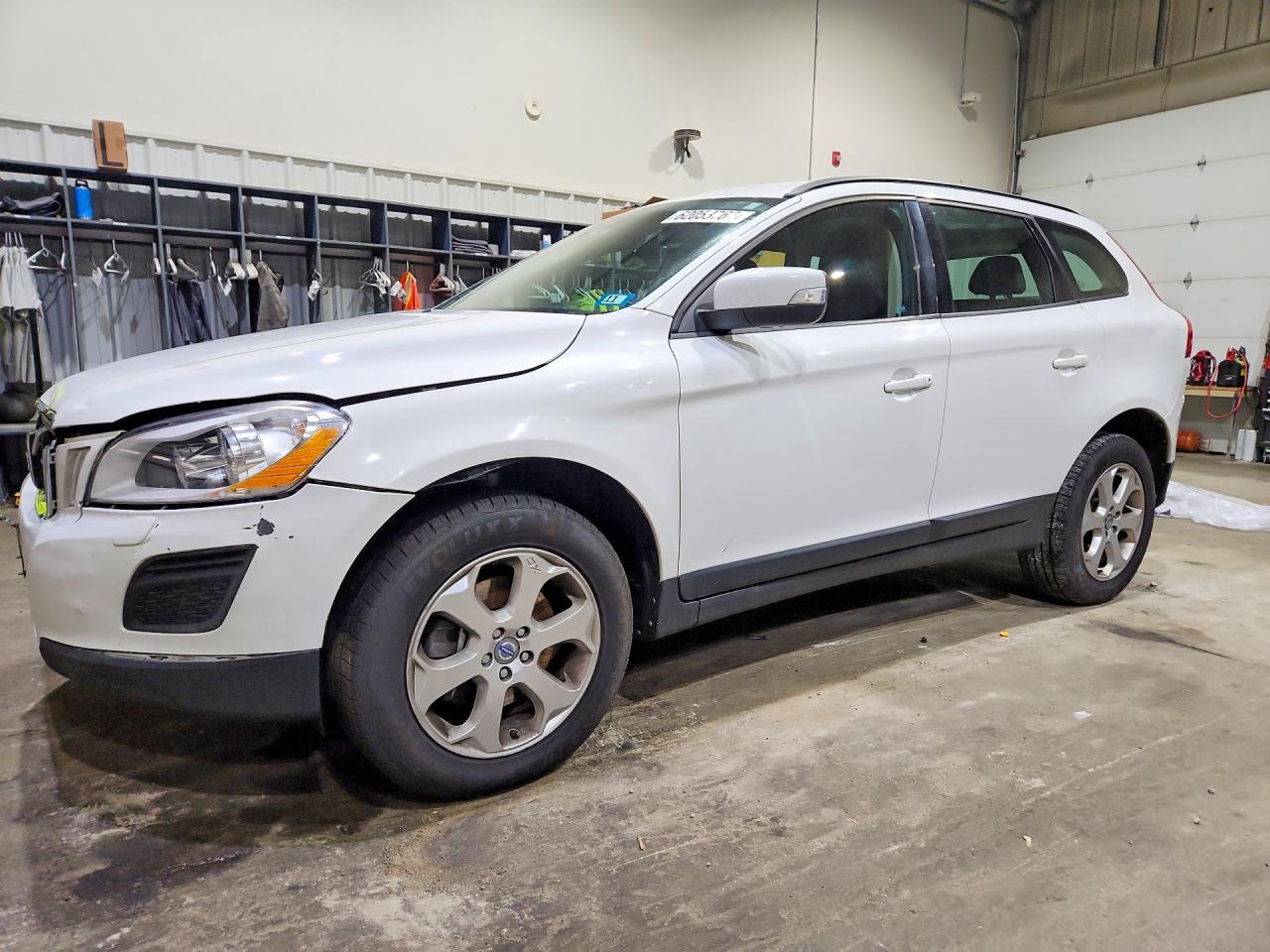 2013 VOLVO XC60 3.2 | YV4940DZ1D2408485 | UPCARS