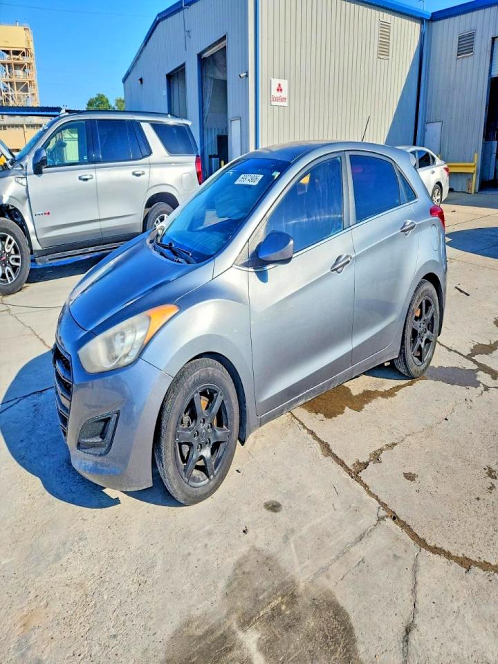 2016 HYUNDAI ELANTRA BASE | KMHD35LH7GU300219 | UPCARS