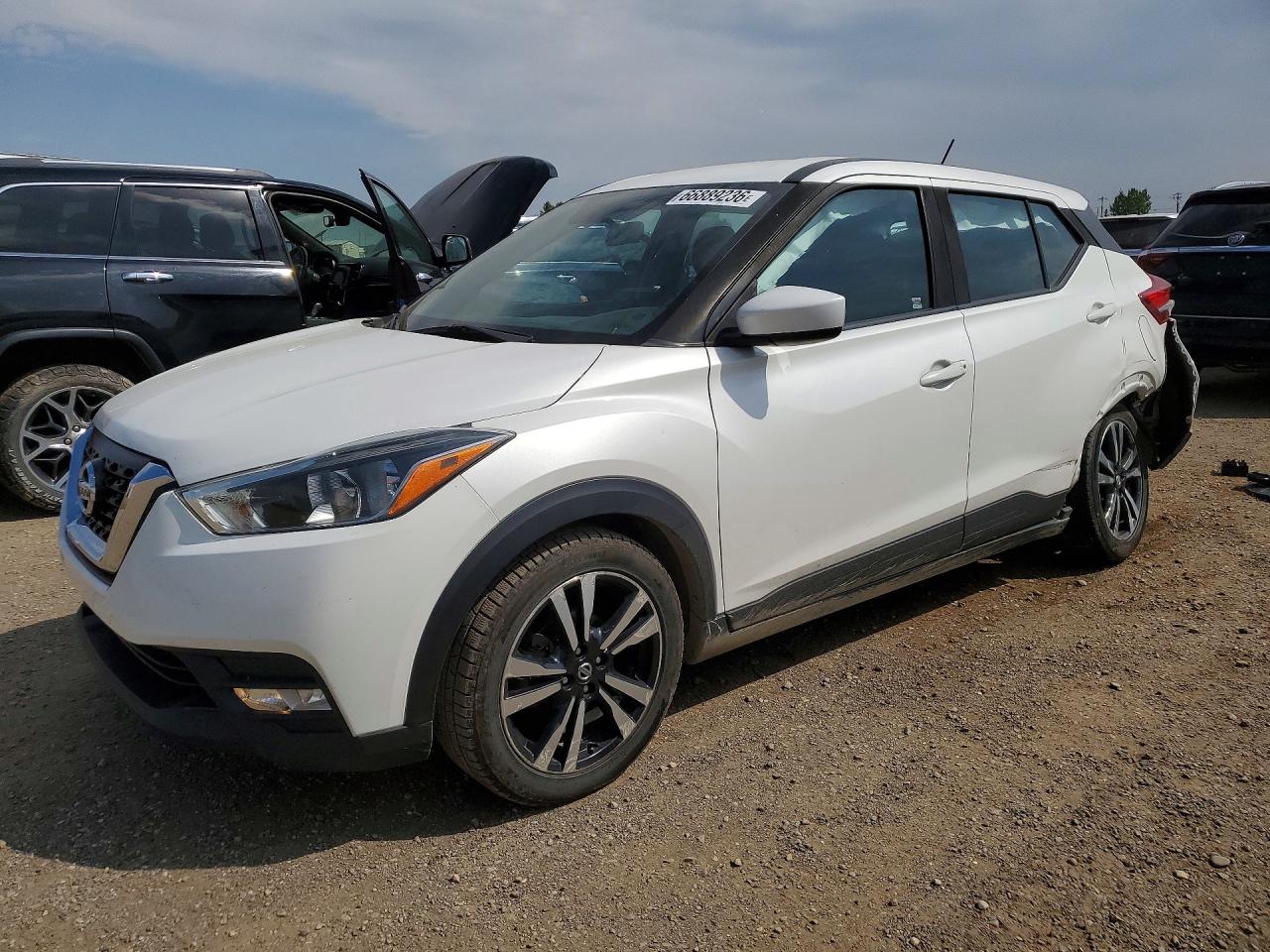 2019 NISSAN KICK S | 3N1CP5CU0KL477878 | UPCARS