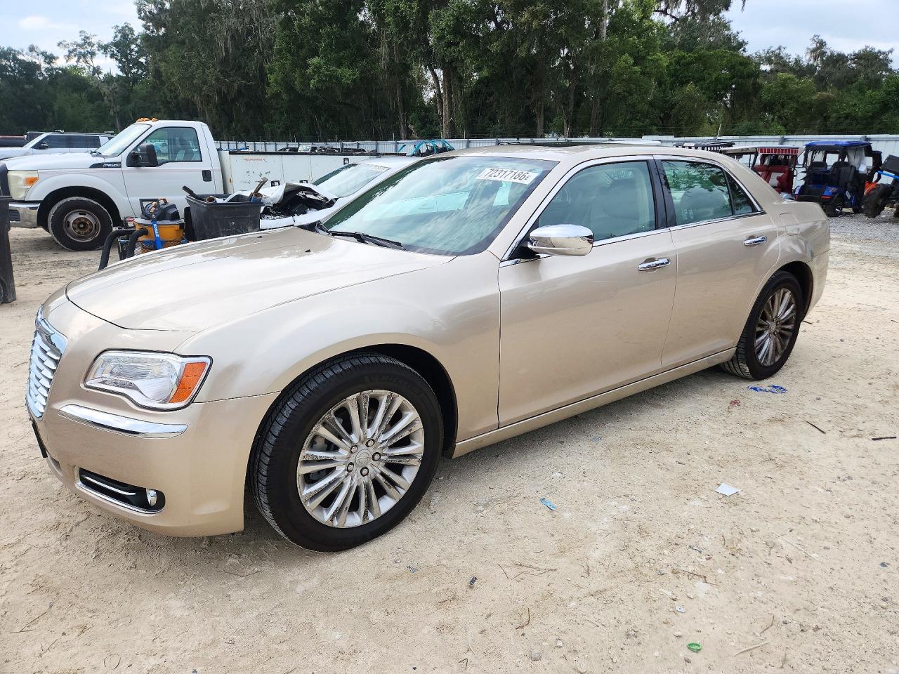 2012 CHRYSLER 300 LIMITED | 2C3CCAHG6CH261827 | UPCARS