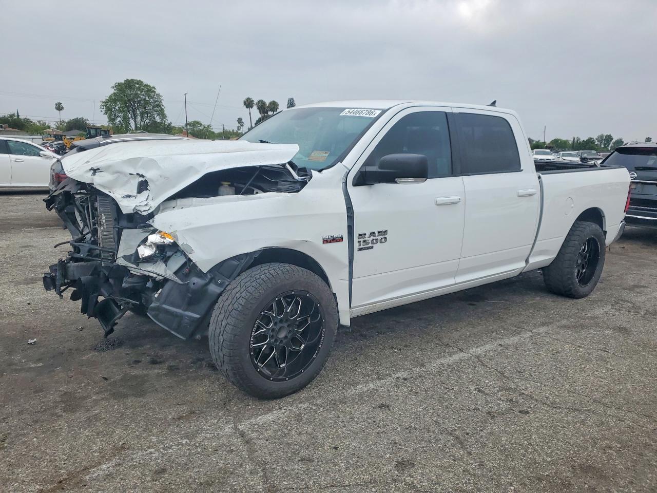 2019 RAM 1500 SLT | 1C6RR6TT7KS657754 | UPCARS