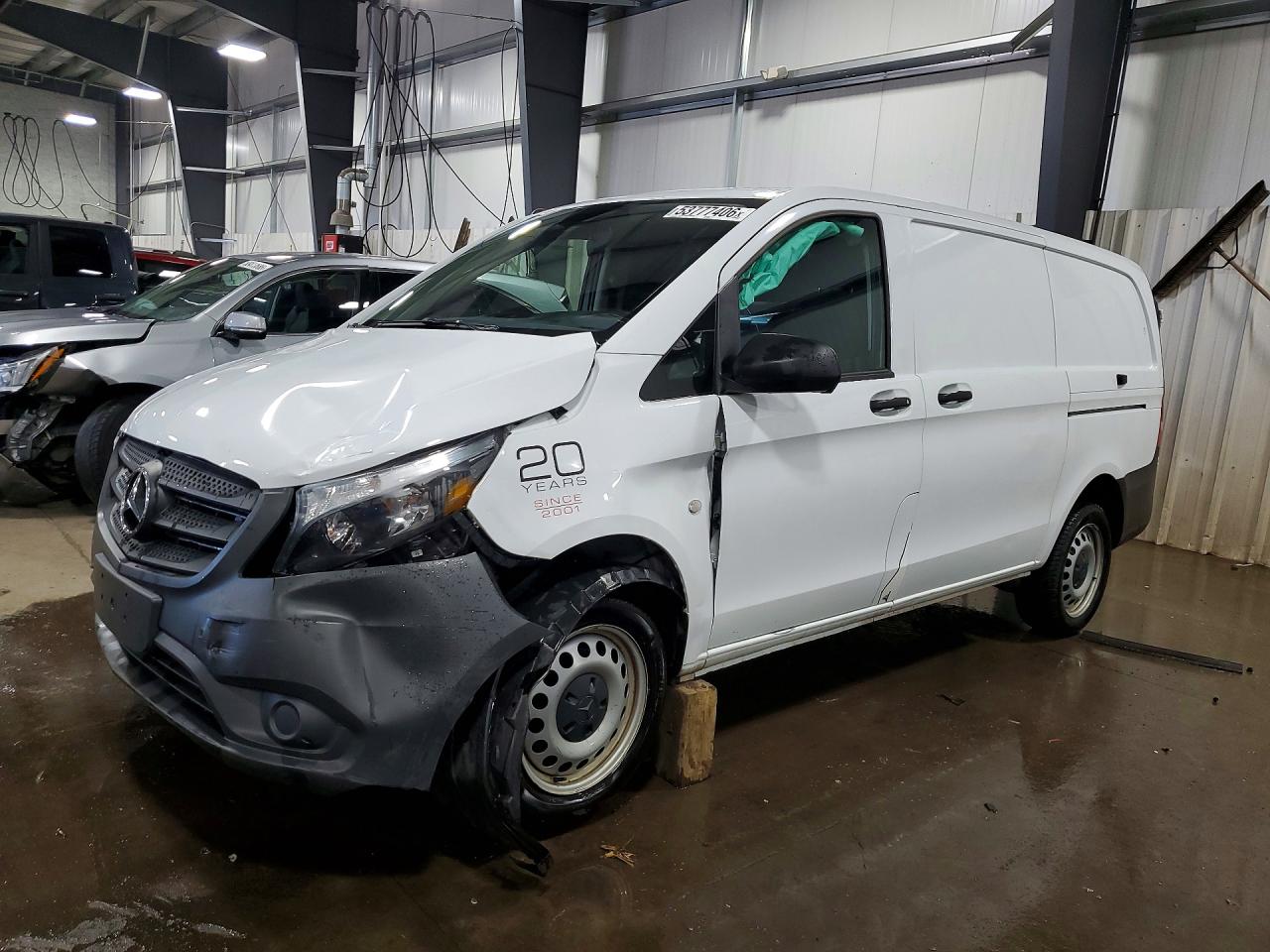 2022 MERCEDES-BENZ METRIS | W1YV0BEY1N4151795 | UPCARS