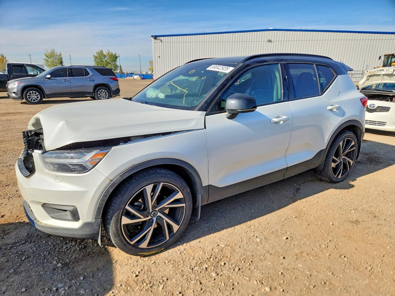 2022 VOLVO XC40 T5 R-DESIGN | YV4162UM0N2668997 | UPCARS
