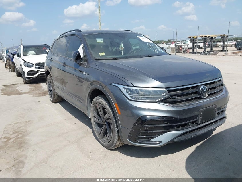2024 VOLKSWAGEN TIGUAN 2.0T SE R-LINE BLACK | 3VVCB7AX8RM099707 | UPCARS