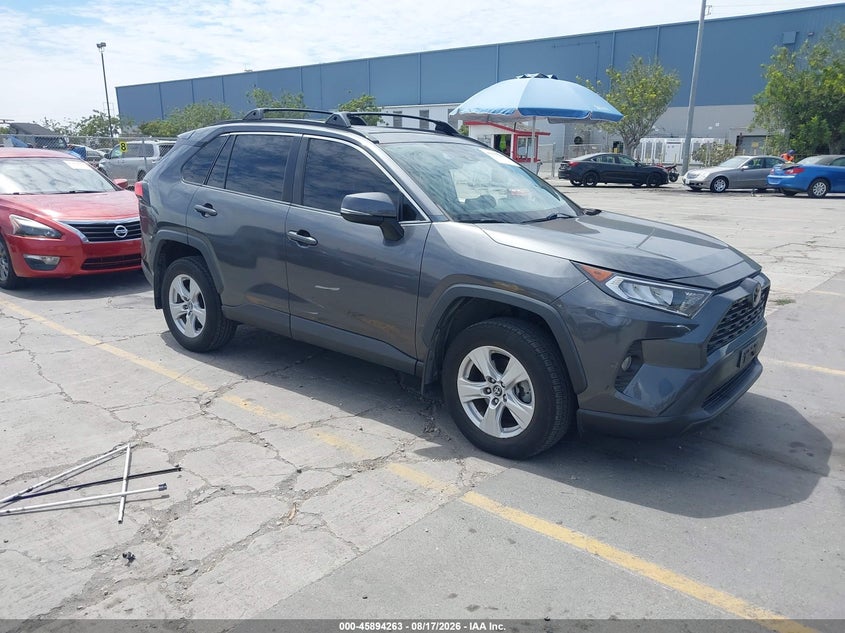 2019 TOYOTA RAV4 XLE | 2T3W1RFV5KC025815 | UPCARS