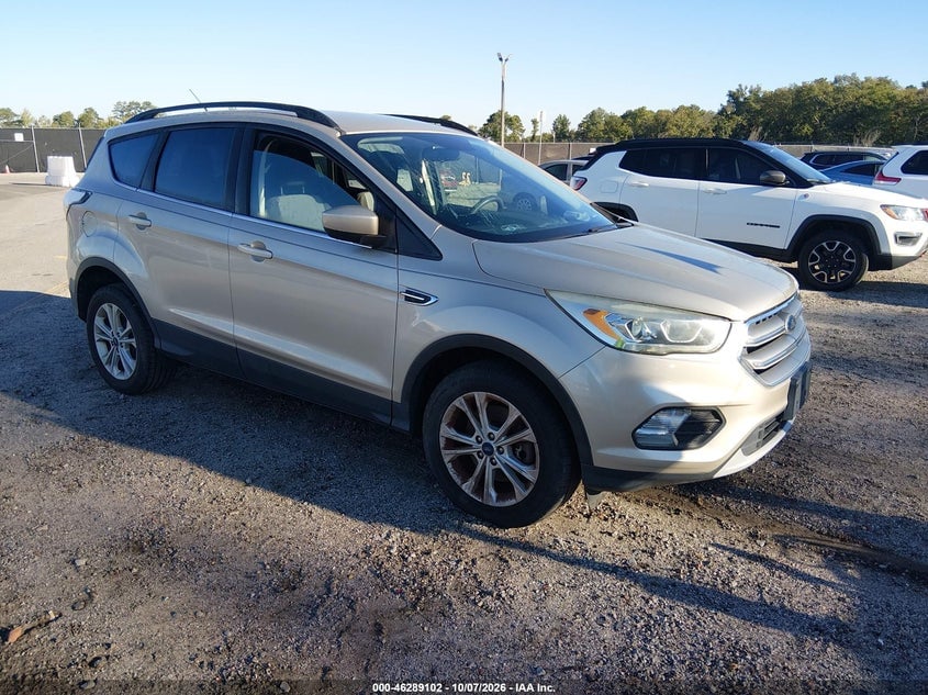 2017 FORD ESCAPE SE | 1FMCU9GD8HUB00104 | UPCARS