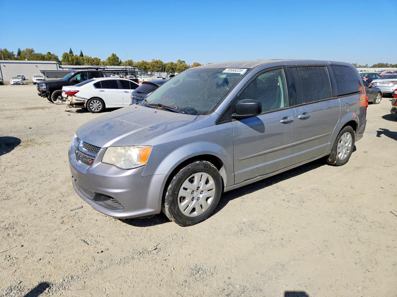 2015 DODGE CARAVAN SE | 2C4RDGBG0FR511947 | UPCARS