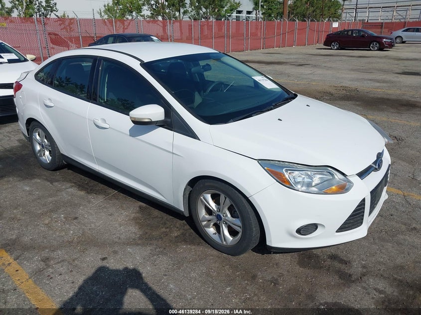2014 FORD FOCU SE | 1FADP3F29EL271271 | UPCARS