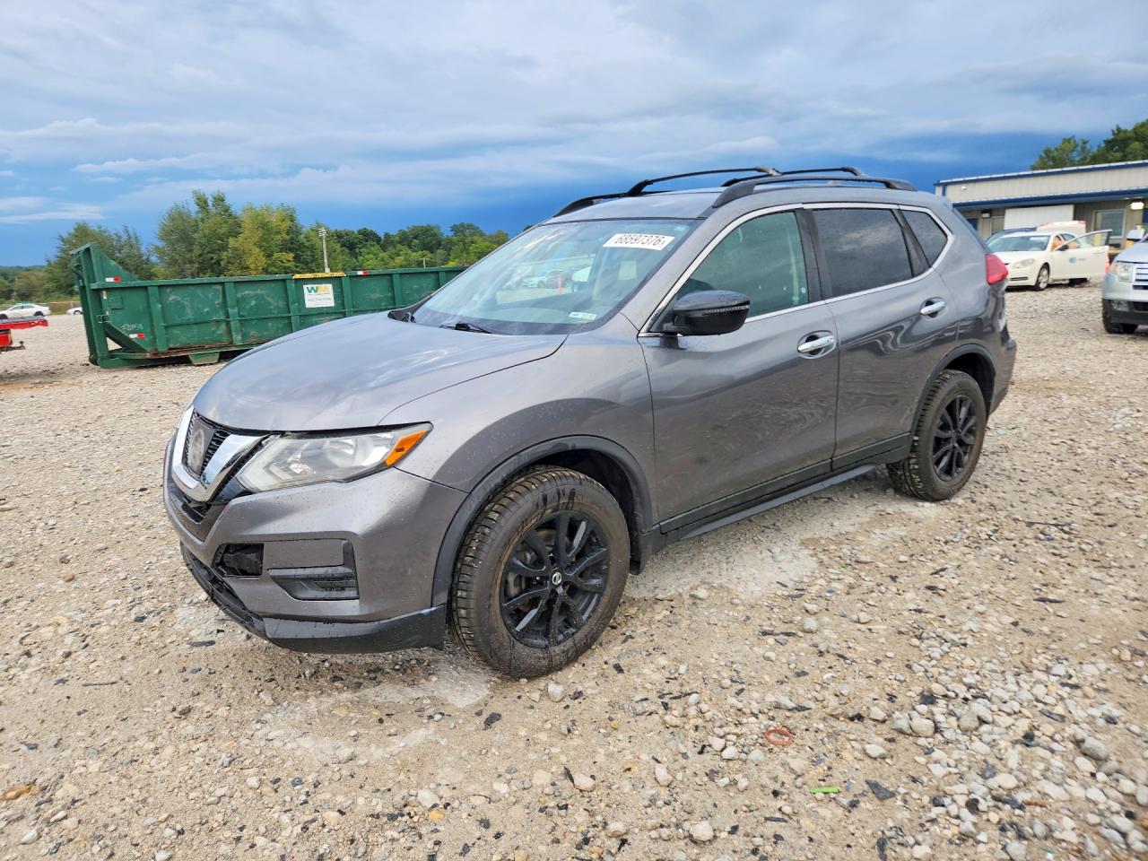 2017 NISSAN ROGUE SV | 5N1AT2MV1HC871394 | UPCARS