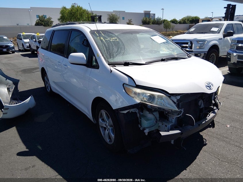 2012 TOYOTA SIENNA LE V6 8 PASSENGER | 5TDKK3DC9CS240884 | UPCARS
