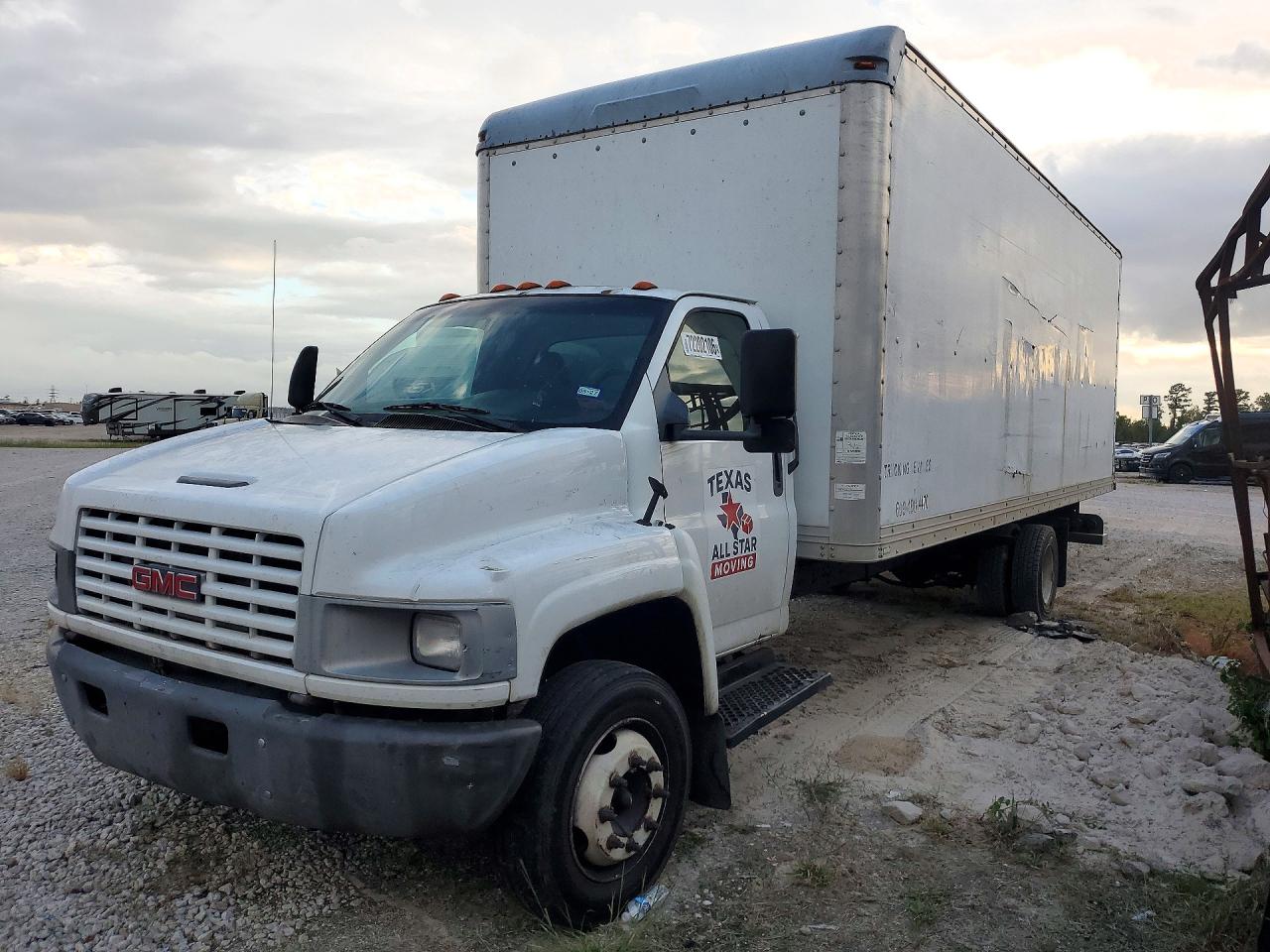 2005 GMC C/K/R5500 UNKNOWN | 1GDG5C1E05F903213 | UPCARS