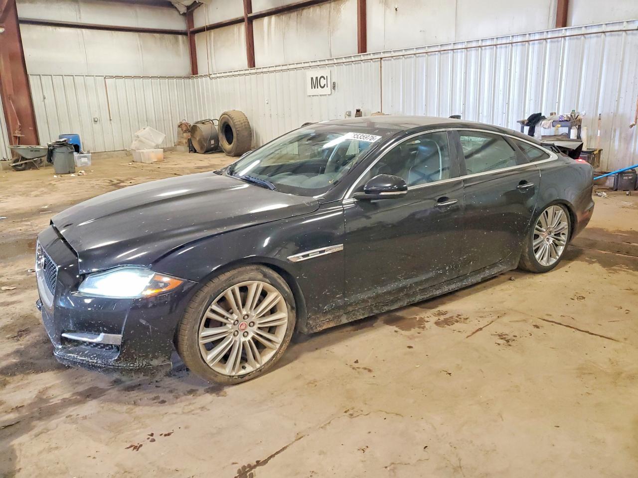 2016 JAGUAR XJ | SAJXJ1CD3G8V95424 | UPCARS