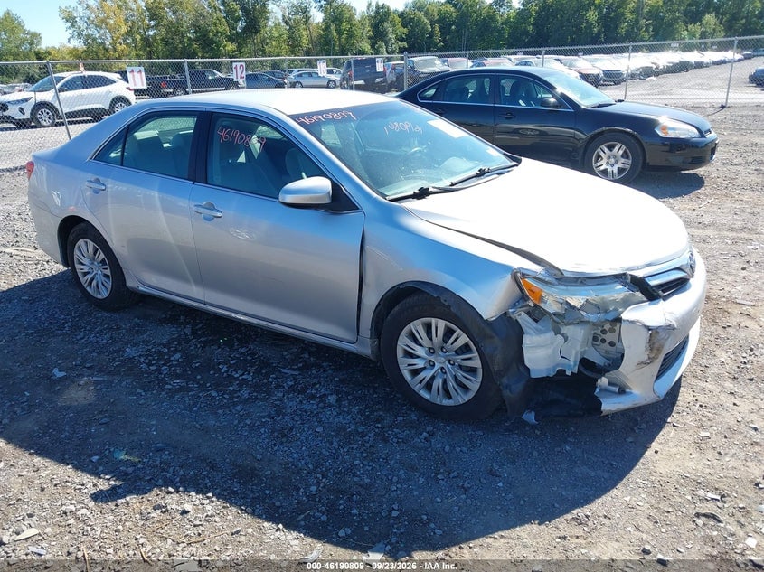 2014 TOYOTA CAMRY LE | 4T4BF1FK5ER372649 | UPCARS
