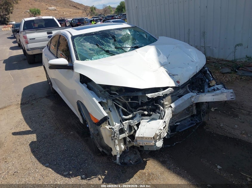 2018 HONDA CIVIC EX | 2HGFC2F72JH542037 | UPCARS
