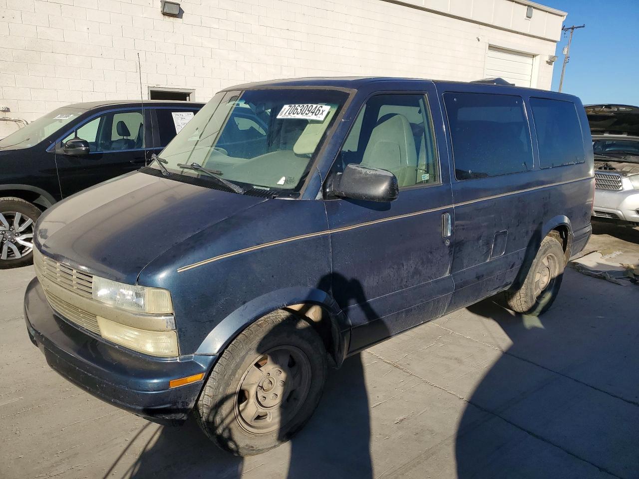 2003 CHEVROLET ASTRO | 1GNEL19X73B118842 | UPCARS