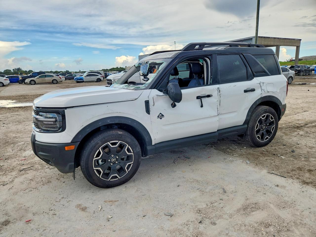 2026 FORD BRONC OUTER BANKS | 3FMCR9CN2TRE25895 | UPCARS