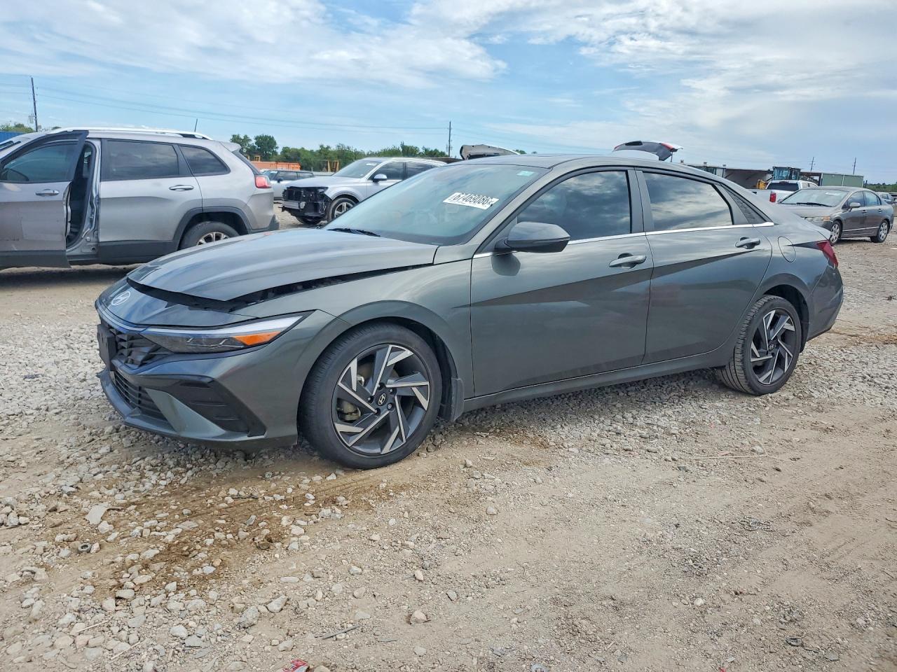 2025 HYUNDAI ELANTRA LIMITED | KMHLN4DJ1SU146259 | UPCARS