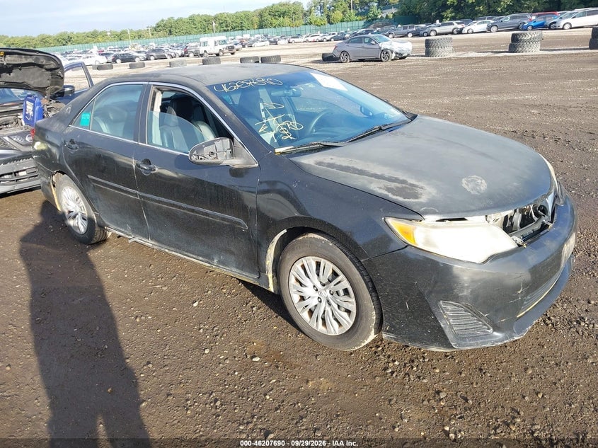 2014 TOYOTA CAMRY LE | 4T4BF1FK4ER398191 | UPCARS