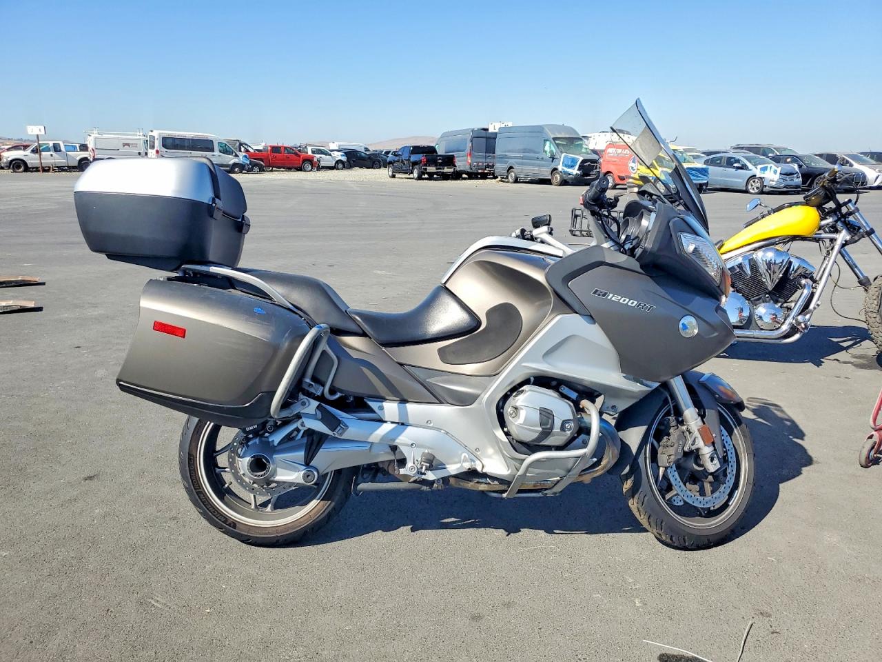 2011 BMW MOTORCYCLE RT | WB104400XBZW19003 | UPCARS