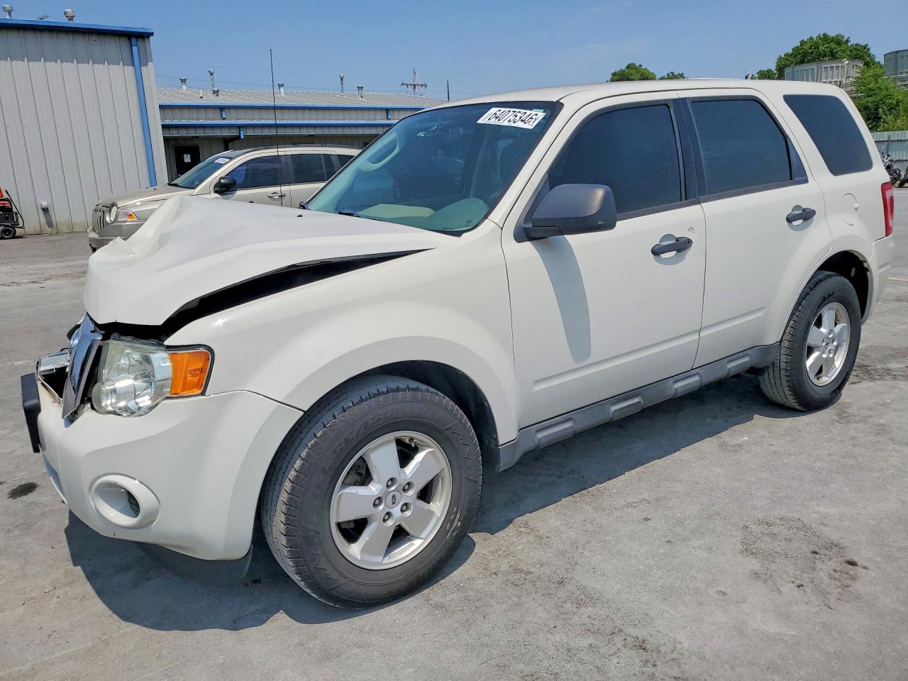 2011 FORD ESCAPE XLS | 1FMCU0C70BKC64249 | UPCARS