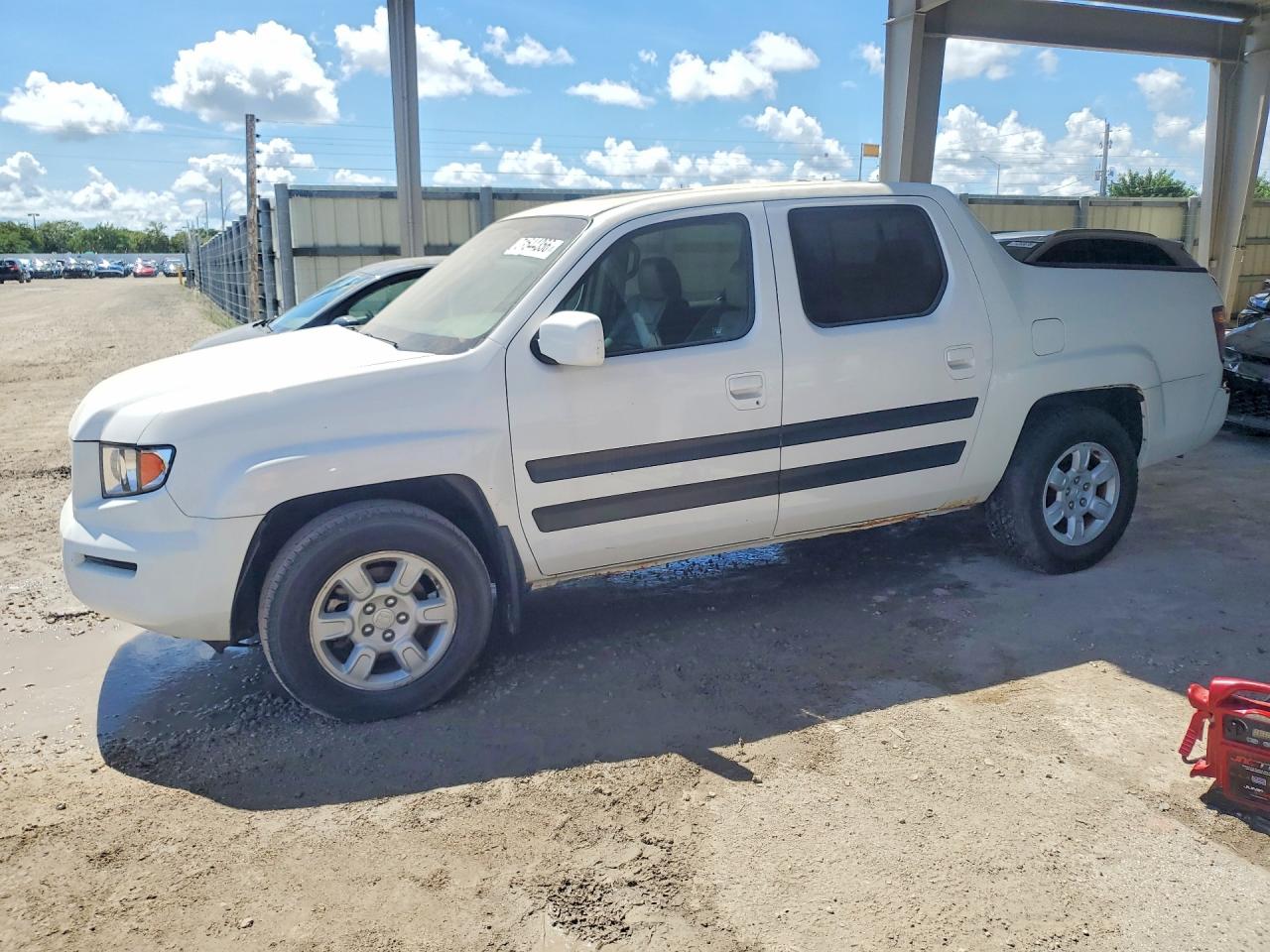 2006 HONDA RIDGELINE RTL | 2HJYK16576H550916 | UPCARS
