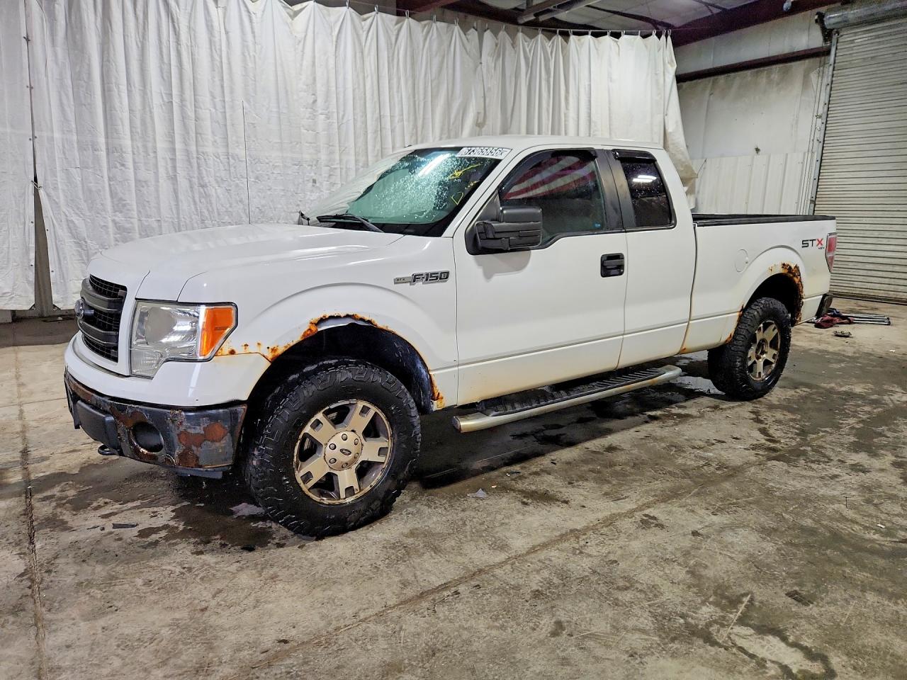 2013 FORD F150 SUPER CAB | 1FTFX1EF3DKF63126 | UPCARS