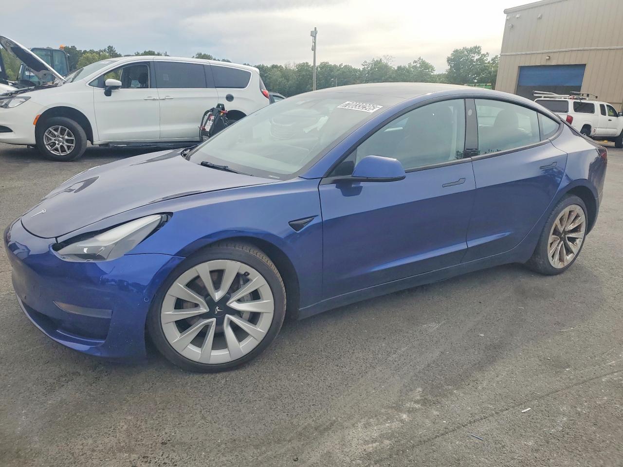 2022 TESLA MODEL 3 | 5YJ3E1EA2NF372311 | UPCARS