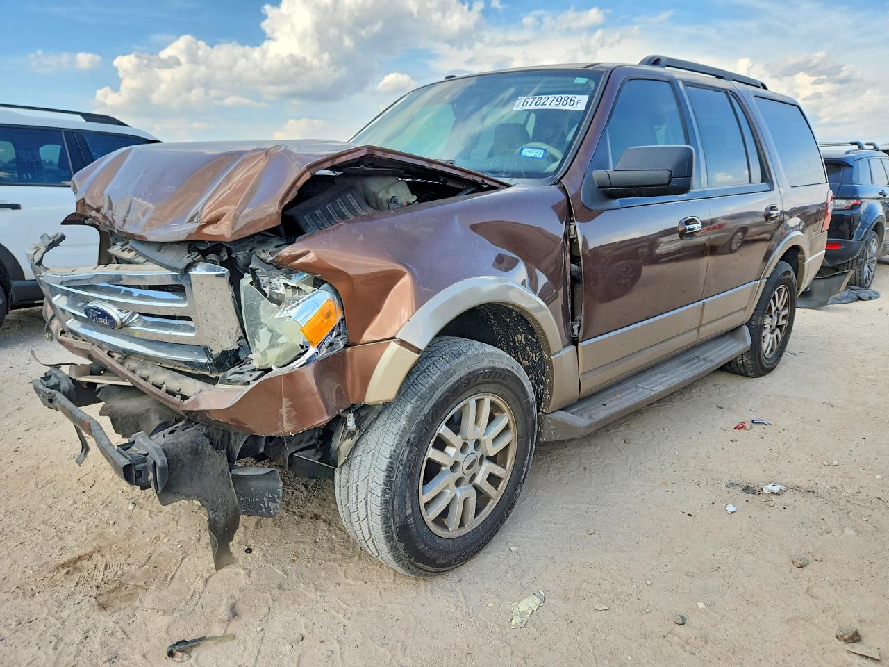 2011 FORD EXPEDITION XLT | 1FMJU1H53BEF50082 | UPCARS