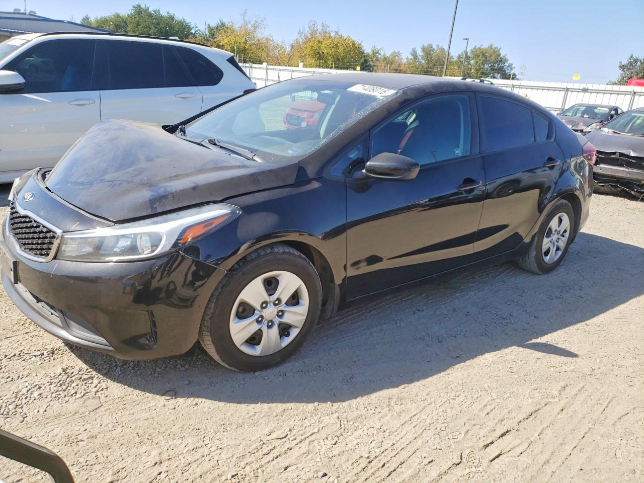 2017 KIA FORTE LX | 3KPFK4A72HE061456 | UPCARS