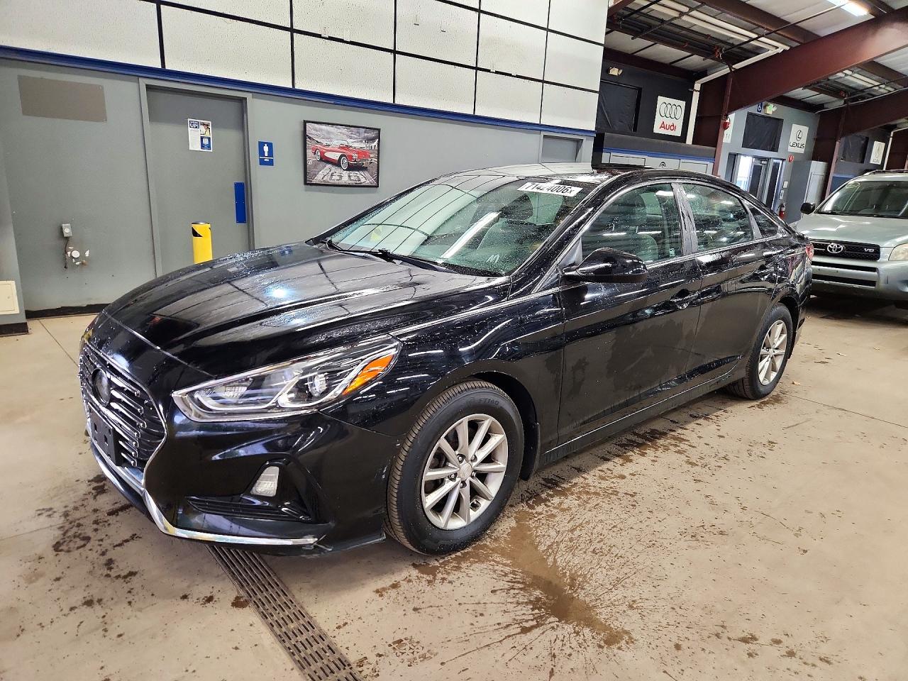 2018 HYUNDAI SONATA ECO | 5NPE24AA2JH701092 | UPCARS