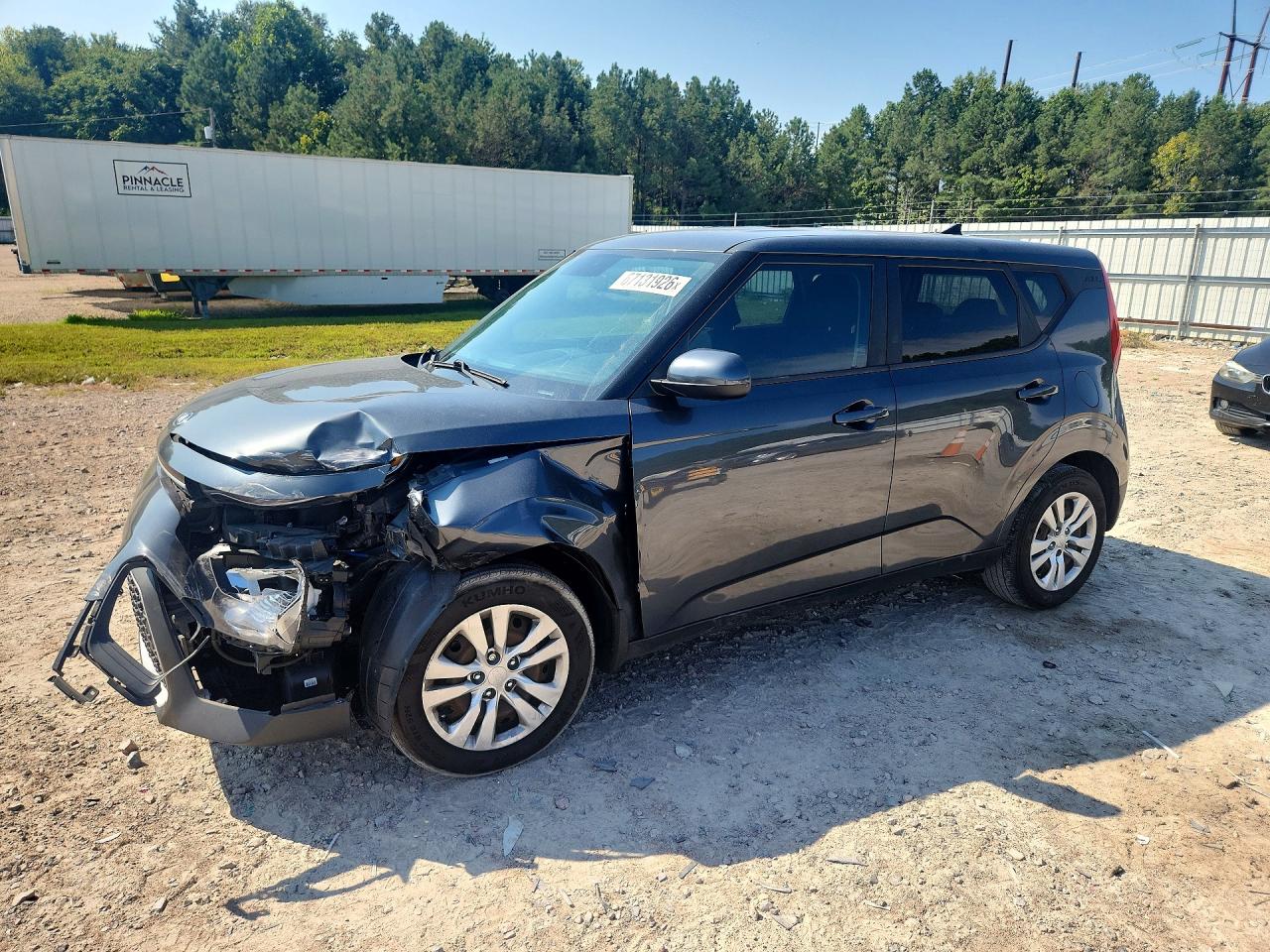 2021 KIA SOU LX | KNDJ23AU0M7781472 | UPCARS