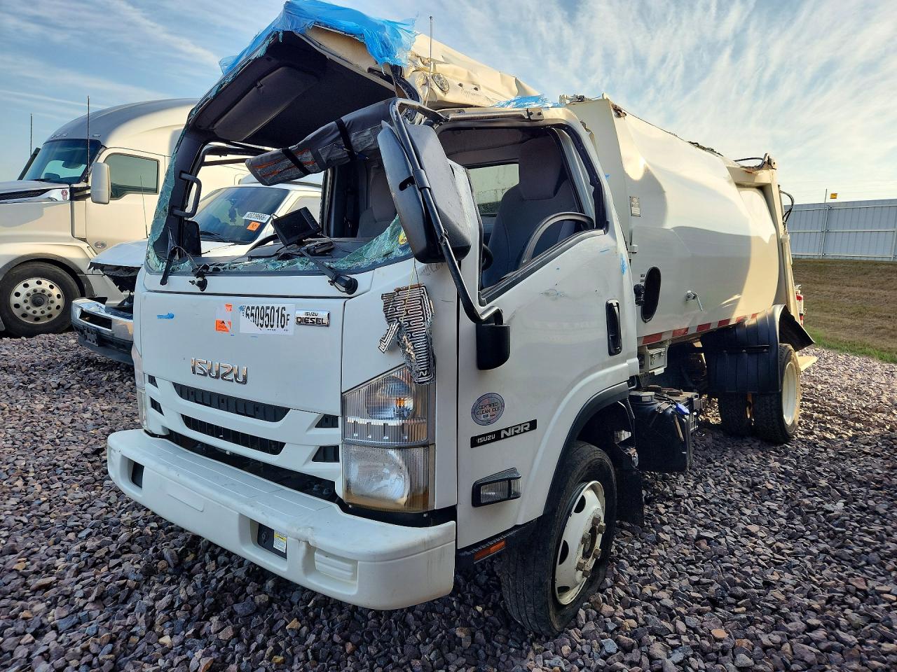 2022 ISUZU NRR PACKER GARBAGE TRUCK | JALE5W164N7302269 | UPCARS