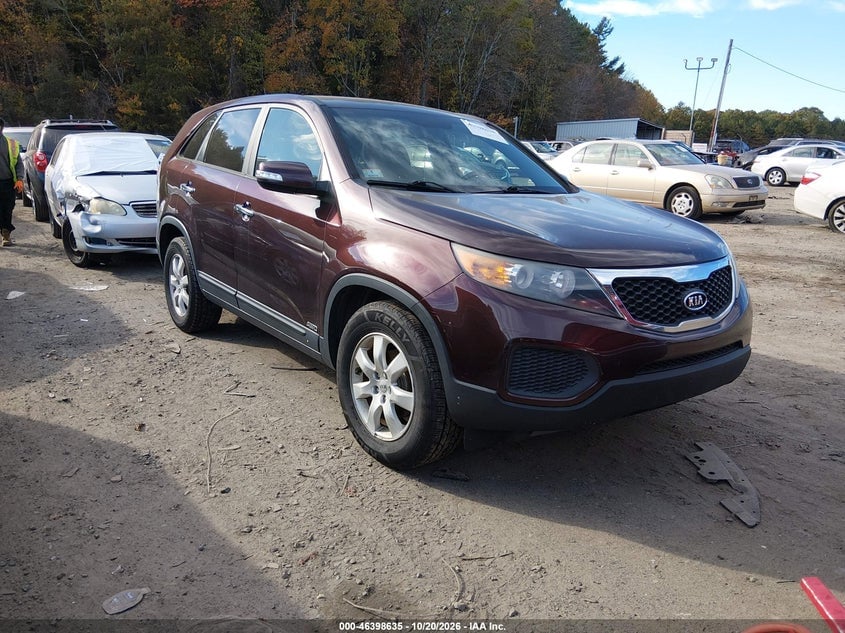 2013 KIA SORENTO LX | 5XYKTCA61DG376954 | UPCARS