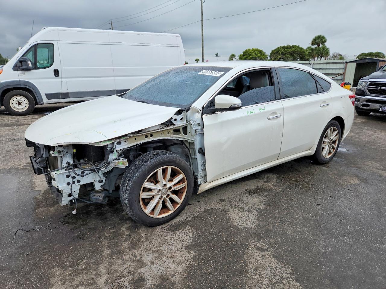 2015 TOYOTA AVALON XLE | 4T1BK1EB6FU182870 | UPCARS