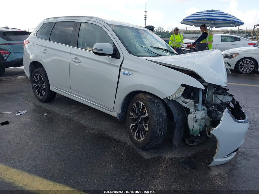 2018 MITSUBISHI OUTLANDER PHEV SEL | JA4J24A5XJZ027973 | UPCARS