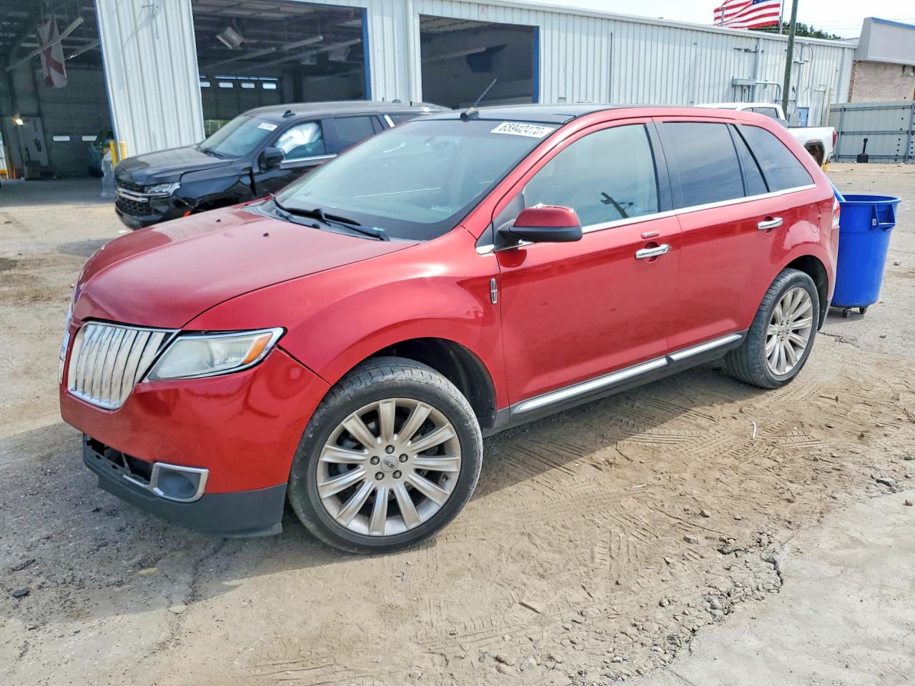 2011 LINCOLN MKX | 2LMDJ6JKXBBJ10010 | UPCARS