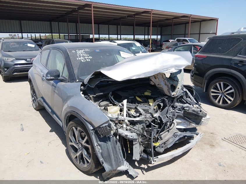 2019 TOYOTA C-HR XLE | JTNKHMBX7K1021746 | UPCARS